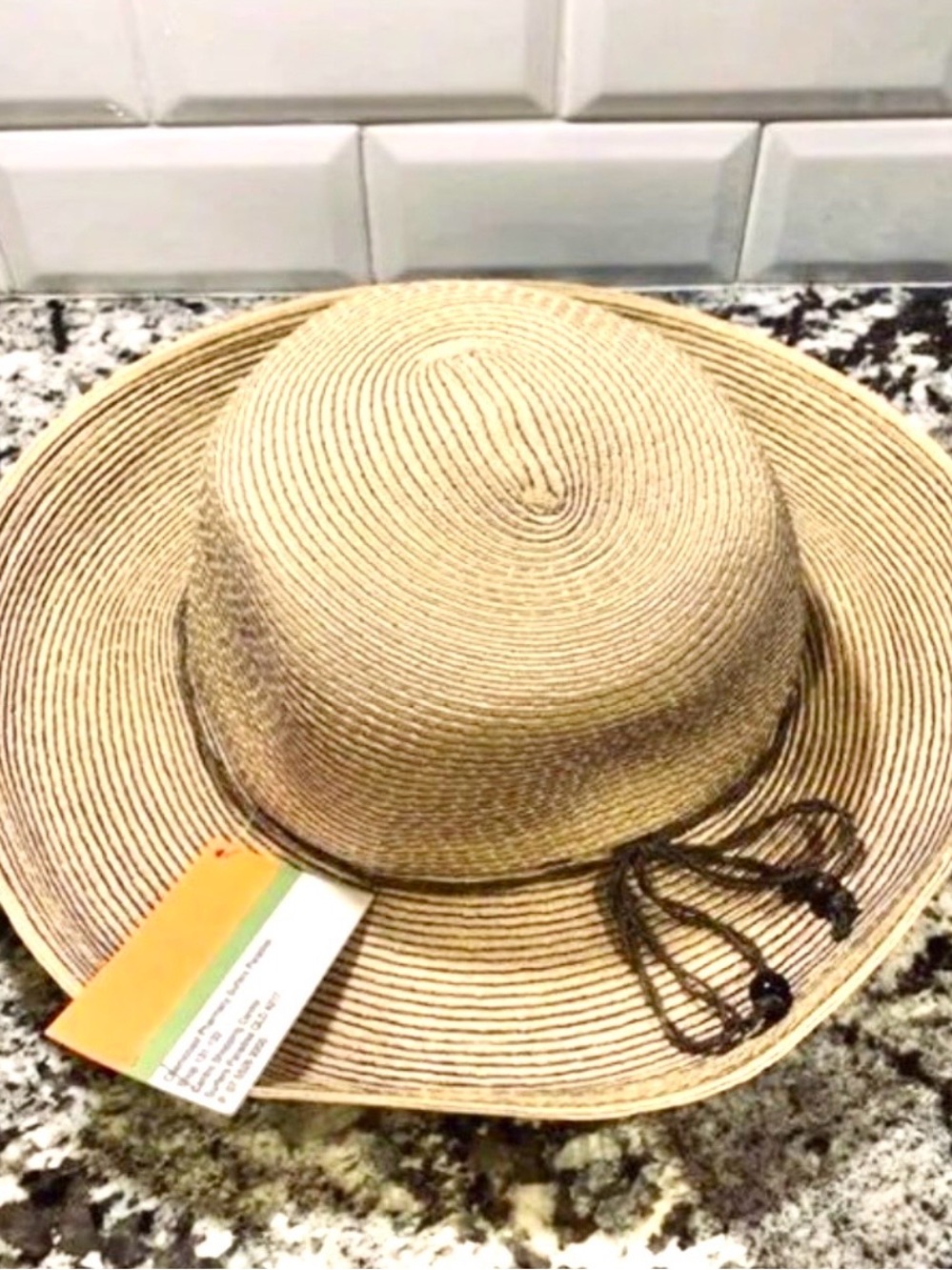 NWT Hat - Picture 5 of 8